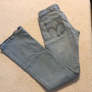 Women’s Levi’s